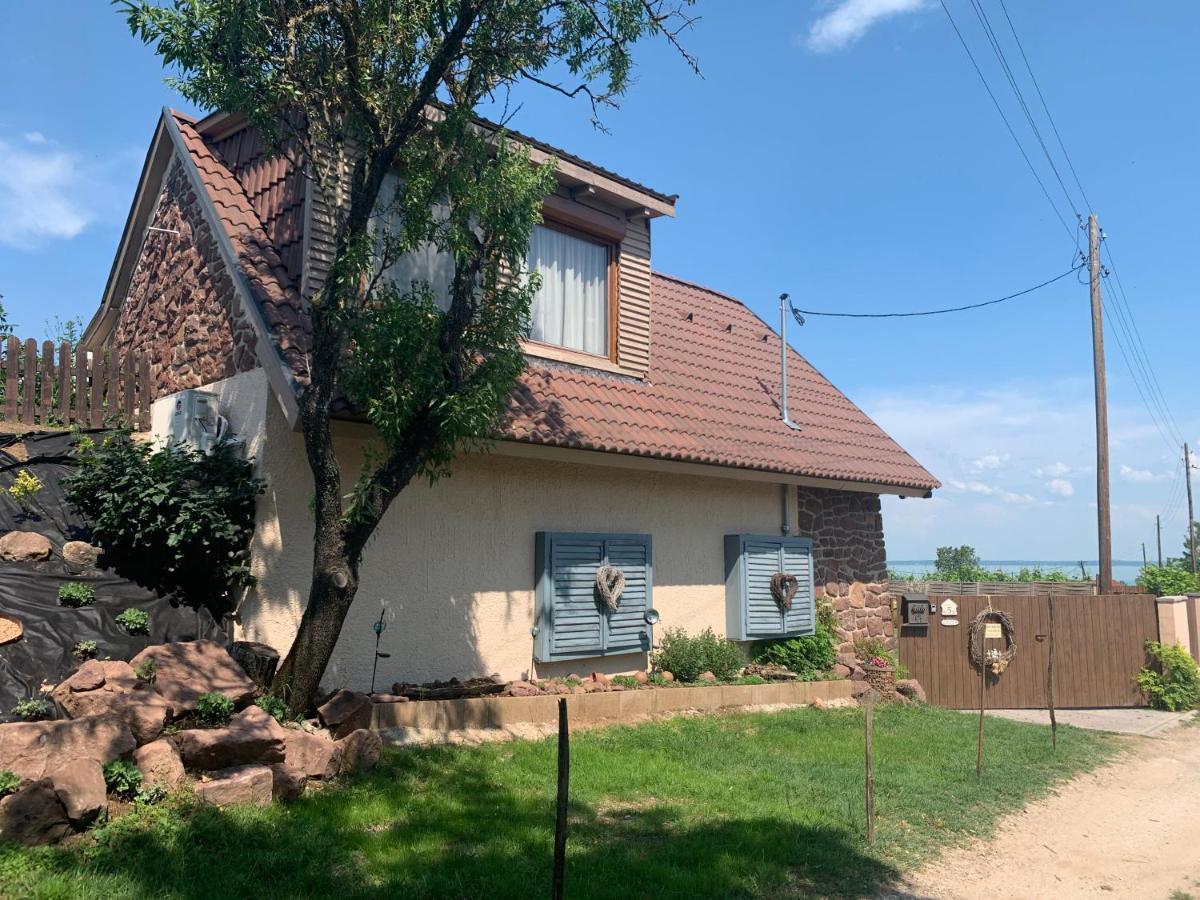 Casamia4U Vila Alsóörs Exterior foto